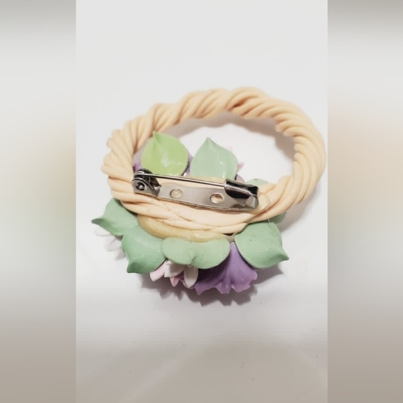 Flowers Hair Ring Large Twisted Hair Ring Temperament Simple Hair Rope. 🌴 - Picture 4 of 4